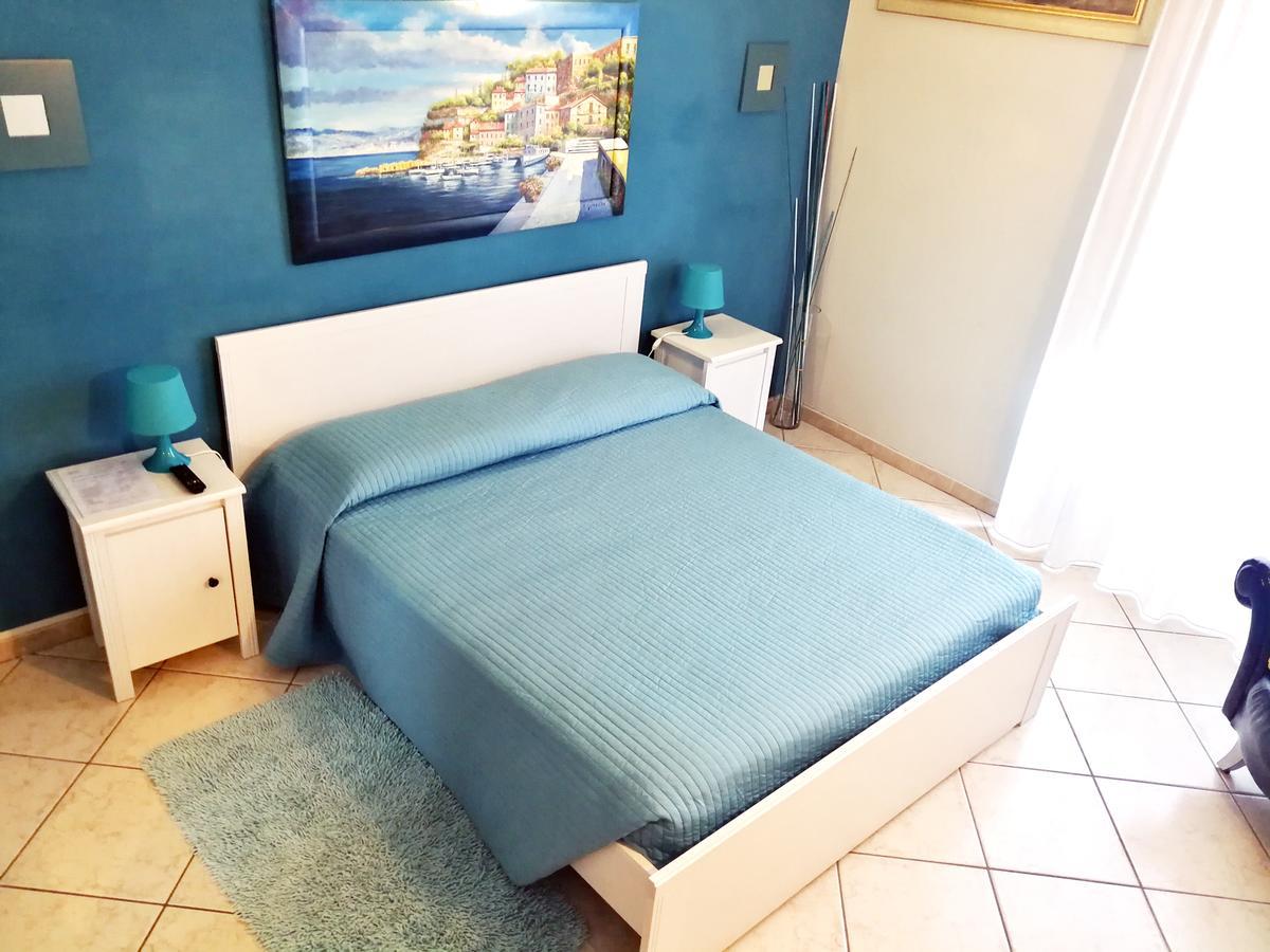 Bed & Breakfast Station 2*